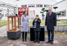 Dieťaťom svetla je Tobias Nussbaumer, v Betleheme ho odpálila Rianna